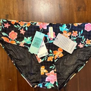 🌟NWT🌟 Sea Level Mid Bikini Brief - Mauritius Black Floral
